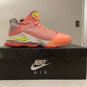 Lebron 19 Low, Men’s 11.5